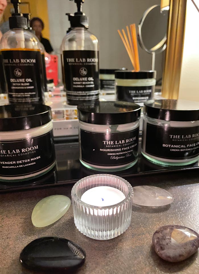 Spa Review auf Spanisch: The Lab Room in Madrid 16 TheLabRoom Treatment StartProdukteSteine