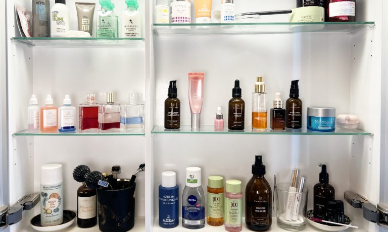 Hey Pretty Beauty Blog Show Me Your Badezimmerschränkli Julia Marlys Dr Eckstein Junglück Estee Lauder Gerda Spillmann Sorea Beauty Pixi