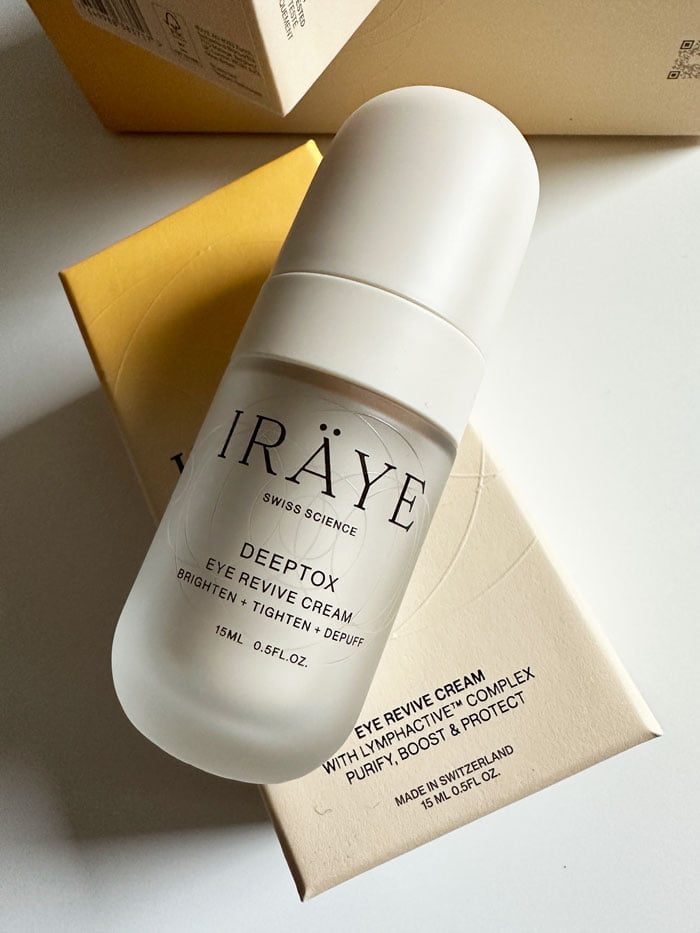 Die erste lymphatische Hautpflege der Welt: IRAYE Skincare 11 Iraye EyeRevive Closeup