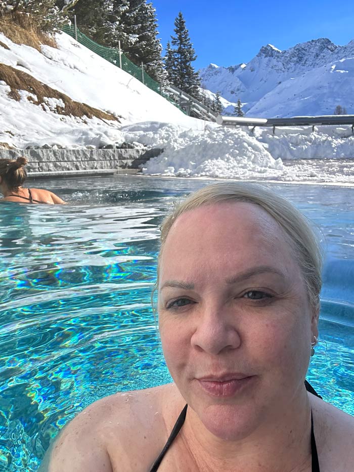 Spa Pool Aussen Selfie
