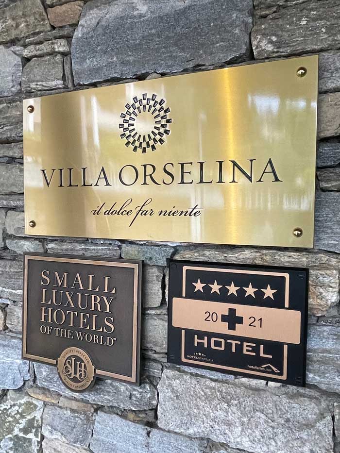 Orselina Hotel EingangSchilder