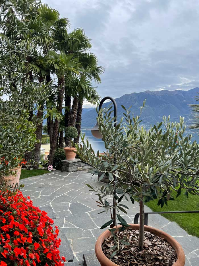 Spa Review zum Frühlingsbeginn: Villa Orselina in Locarno 13 Orselina Hotel Garten