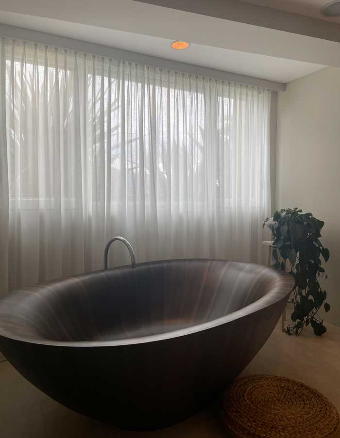 Spa Review zum Frühlingsbeginn: Villa Orselina in Locarno 36 Orselina Spa PrivateSpa Wanne