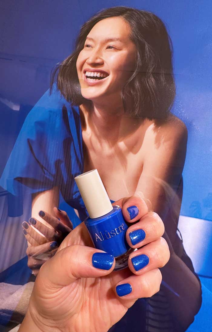 Alustre Nails SwatchSteffi