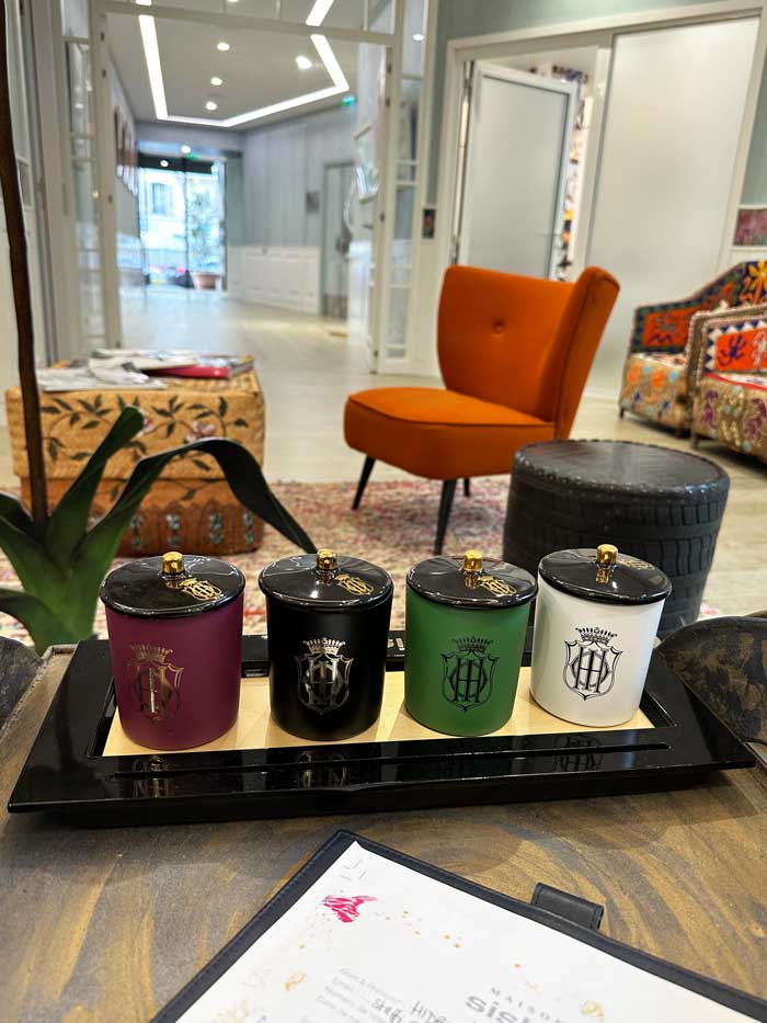 Sisley Spa Lounge KerzenView