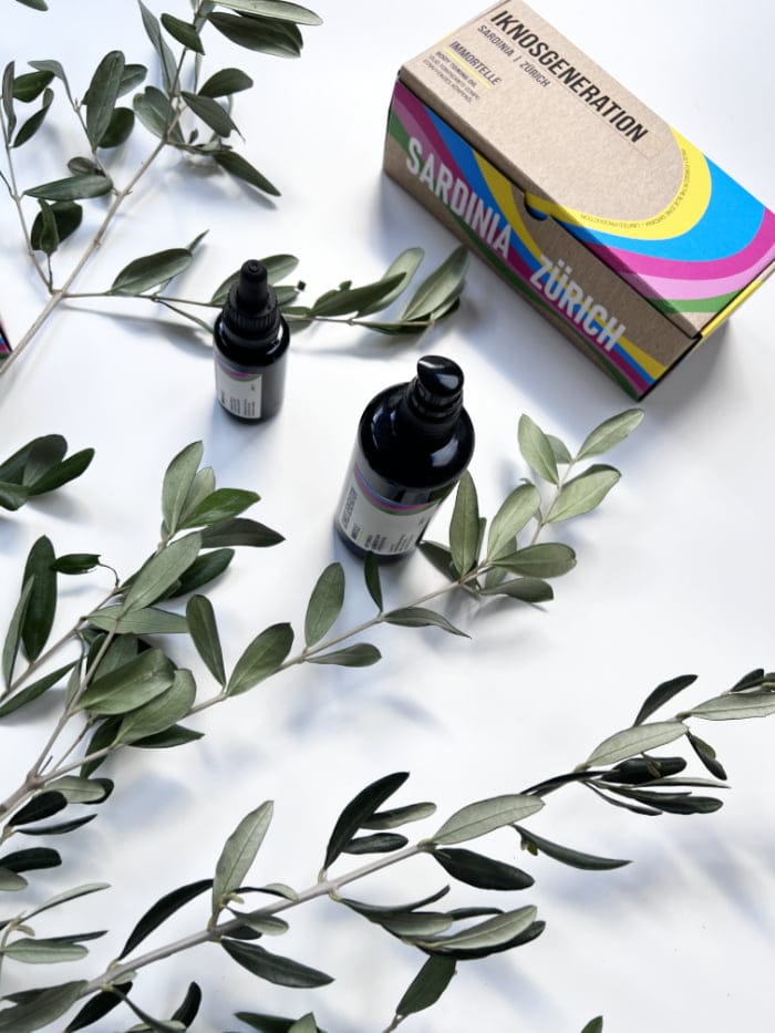 Nachhaltige Hautpflege aus Sardinien, verwurzelt in Zürich: IKNOSGENERATION 4 Hey Pretty Beauty Blog Review Brand Love Iknosgeneration Sardinia Zürich Blue Zone Immortelle Restorative Facial Oil Body Toning Oil