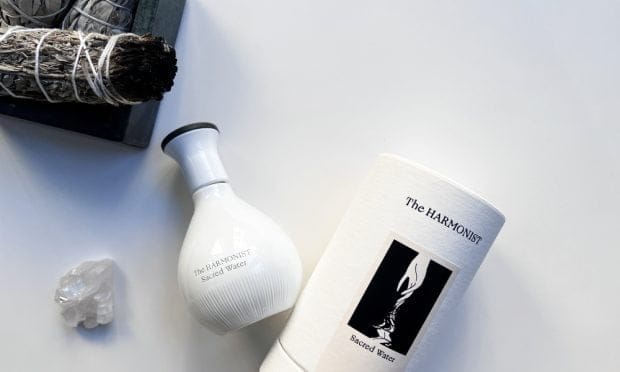 Hey Pretty Beauty Blog Review Parfum Eau de Parfum The Harmonist Sacred Water