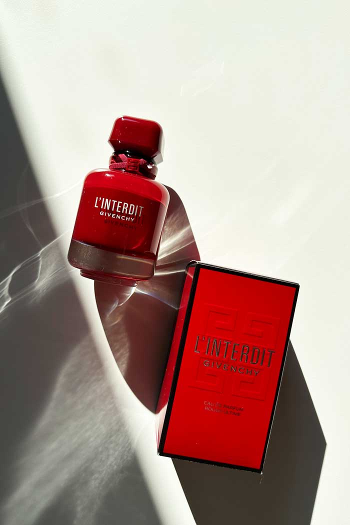 Givenchy Linterdit RougeUltime Closer