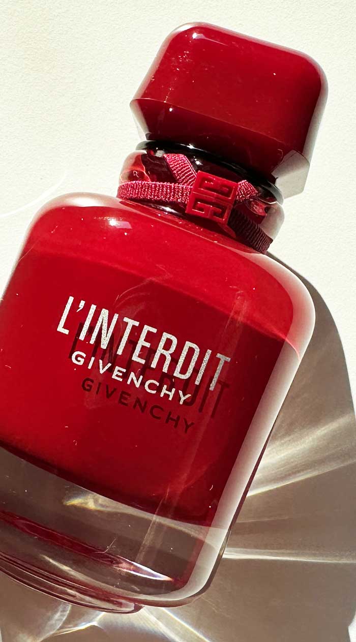 Givenchy Linterdit RougeUltime Closeup