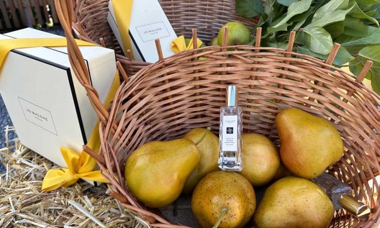 Landliebe mit britischem Touch: Jo Malone London English Pear & Sweet Pea Launch Event Jo Malone London: English Pear & Sweet Pea (Fall 2023) auf Hey Pretty Beauty Magazin