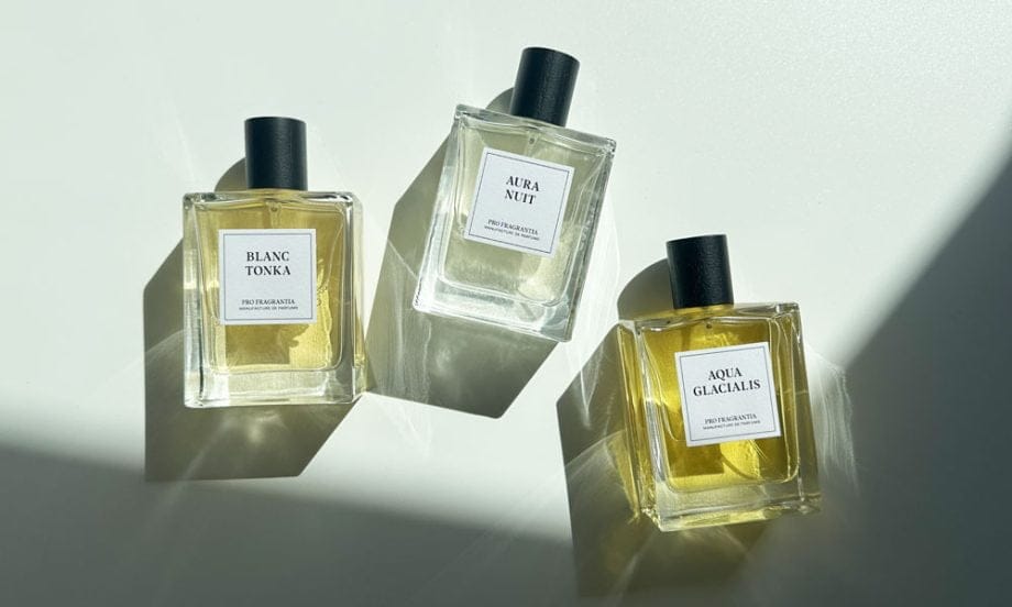 Pro Fragrantia Perfumes: Das Q&A mit dem jungen Schweizer Parfumeur Thomas Nipkow Pro Fragrantia: Interview mit dem Nischen-Parfumeur Thomas Nipkow auf Hey Pretty Schweiz