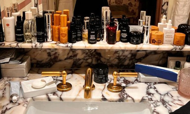 Show Me Your Badezimmerschränkli: Janine Knizia von Muse & Heroine (Hey Pretty)