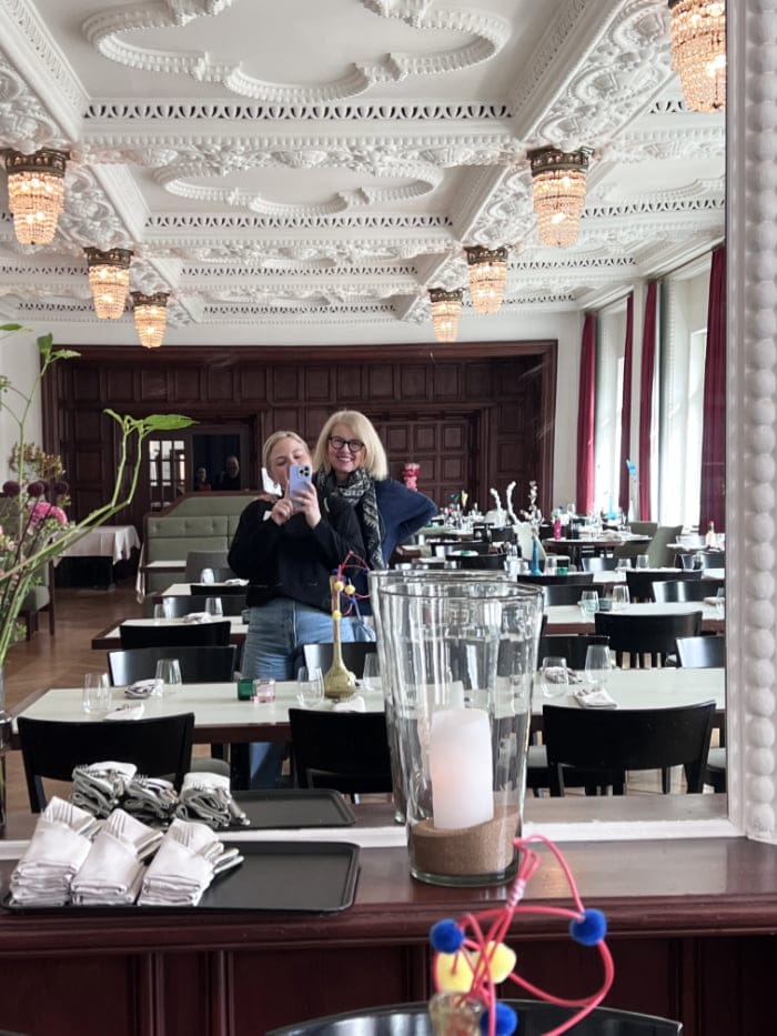 Hey Pretty Beauty Blog Magazine Spa Review Hotel Castell Zuoz Art Weekend Switzerland Wellness Hamam Rassoul