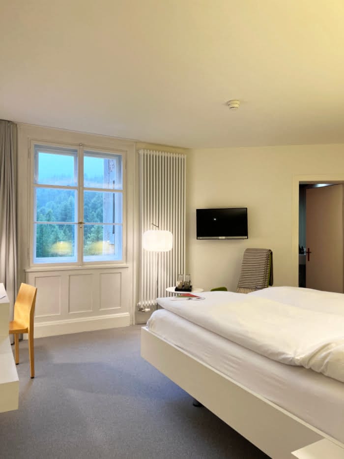 Hey Pretty Beauty Blog Magazine Spa Review Hotel Castell Zuoz Art Weekend Switzerland Wellness Hamam Rassoul