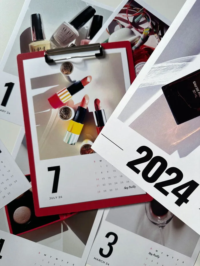 Der Free Printable Kalender 2024 von Hey Pretty ist da! 5 HeyPretty Kalender 2024 English Mood