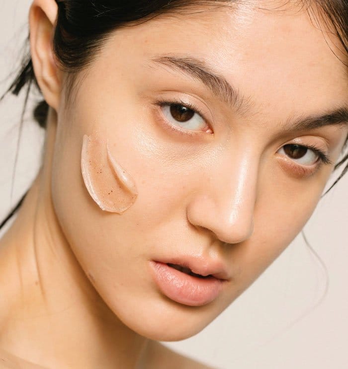 Verdilab Switzerland: Natürlicher Luxus für deine Haut 16 Verdilab IlluminatingMask Model