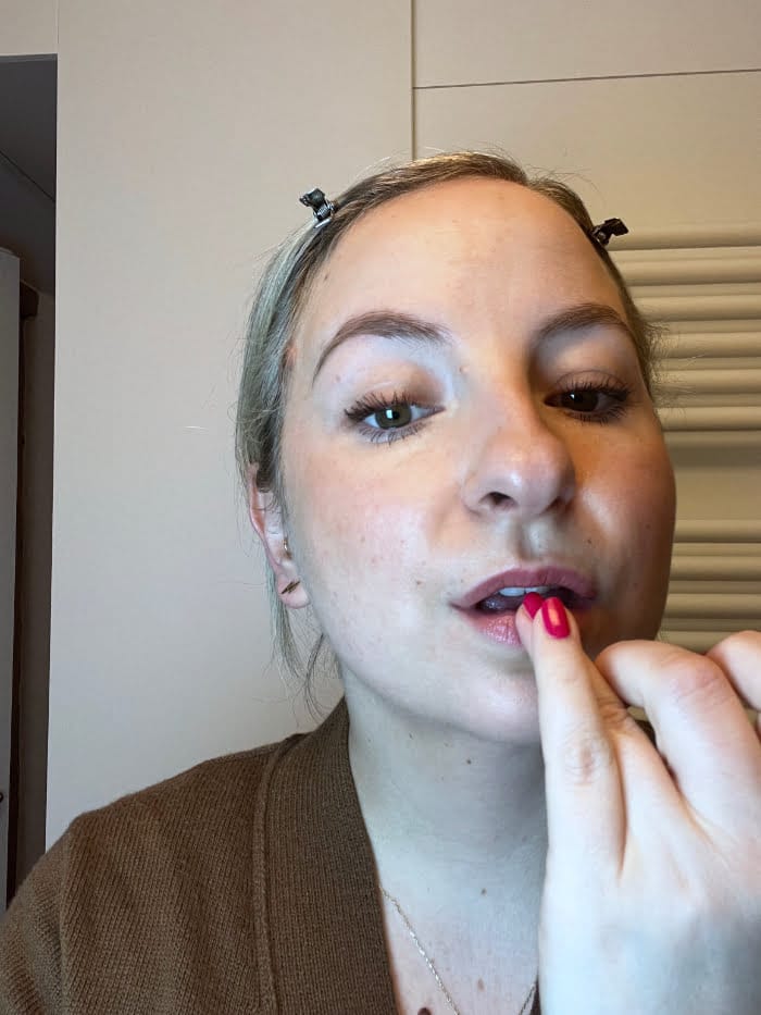 Ready für den Valentinstag: Make-up Tutorial und noch einiges mehr 9 Hey Pretty Beauty Blog Magazine Valentinstag Valentine's Day Nails Make-up Tutorial Selfcare