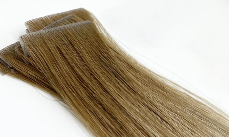 Extensions: 6 Do’s und Dont’s für die optimale Haarverlängerung Extensions: Die Do's und Dont's der gelungenen Haarverlängerung (Hey Pretty Schweiz)