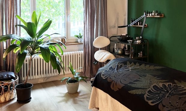 Hey Pretty Beauty Blog Magazine Spa Review Zürich Ohana Facial Bodywork Lomilomi Ohana Complete Facial Gesichtsbehandlung Naturkosmetik