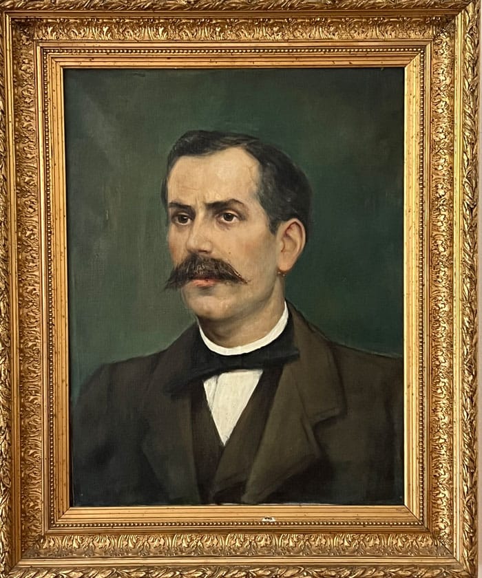 Spa Review: Alpines Wellness-Weekend im Schweizerhof Flims 45 Schweizerhof Flims Hotel Ahnengalerie