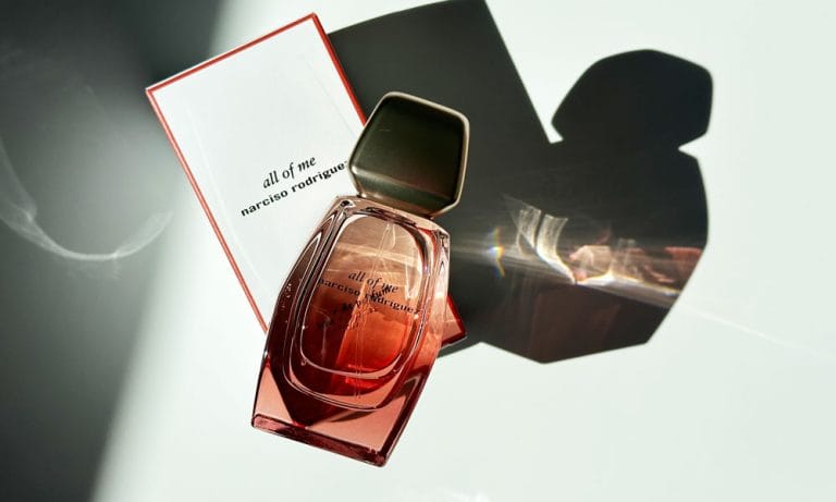 Duftliebe zum Herbstbeginn: Narciso Rodriguez All of Me Eau de Parfum Intense Narciso Rodriguez All of Me Eau de Parfum Intense: Review auf Hey Pretty Schweiz