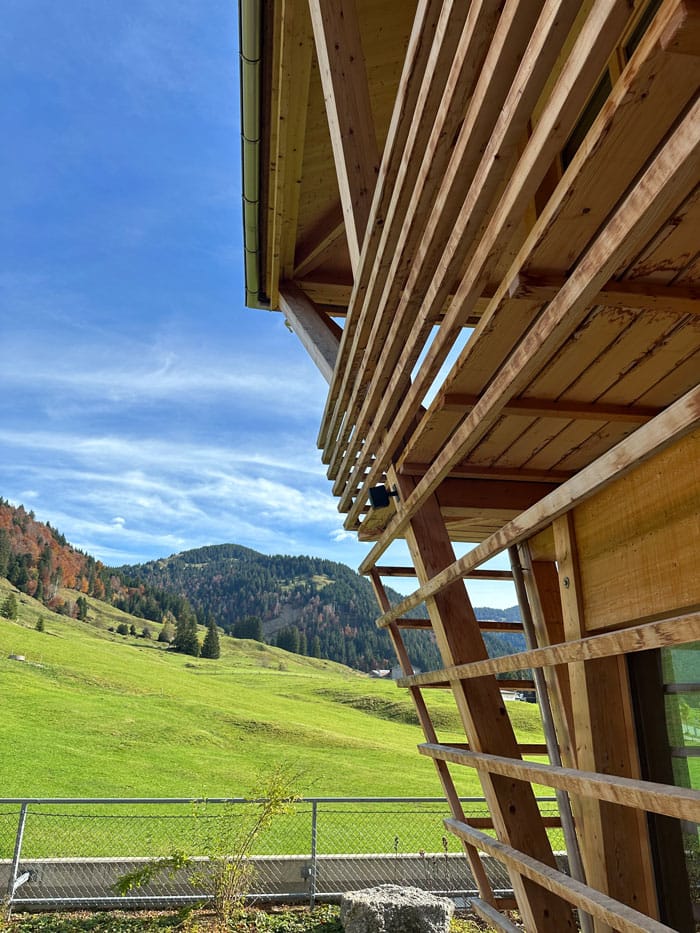 Spa Review: HUBERTUS Mountain Refugio Allgäu 2 Hubertus Hotel View Architektur