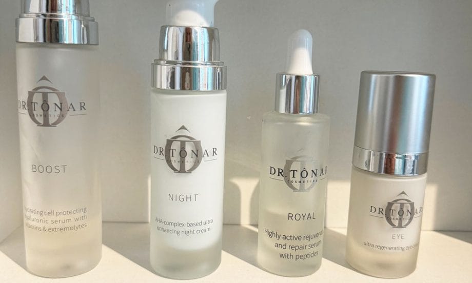 Show Me Your Badezimmerschränkli: Die Beautyroutine von Jo Wuensche