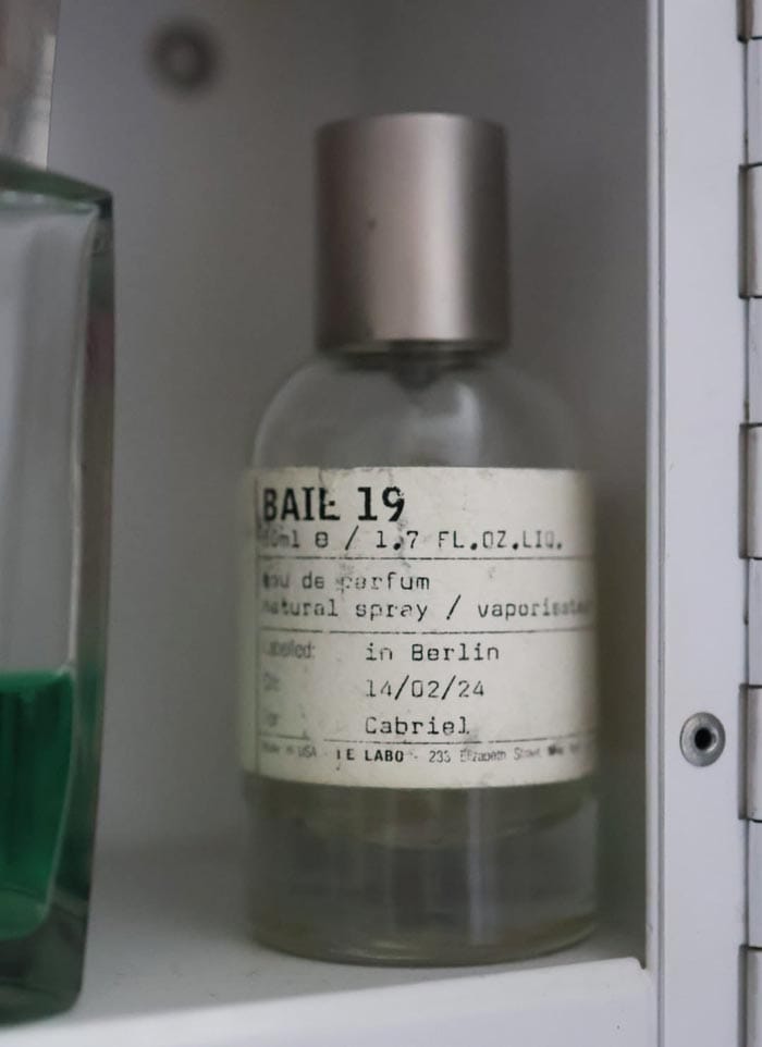 Show Me Your Badezimmerschränkli: Gabriel Talanioglu 3 Gabriel LeLabo Baie19