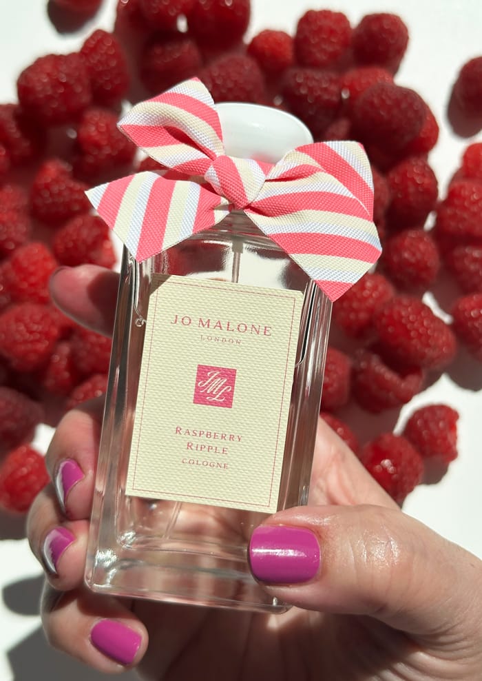 JoMaloneLondon RaspberryRipple Flakon Hand