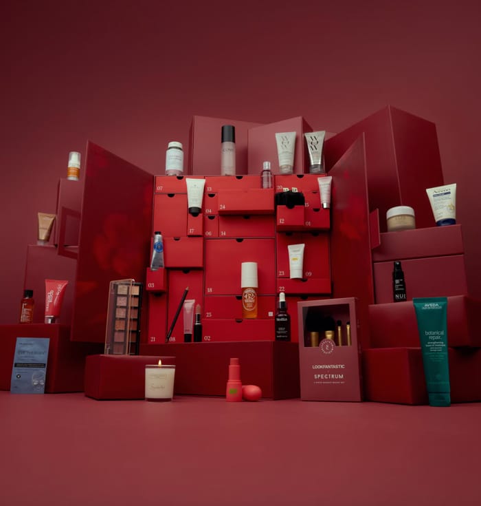 Beauty Adventskalender 2025: Hier findest du deinen Favoriten 17 LookFantastic Adventskalender 2025