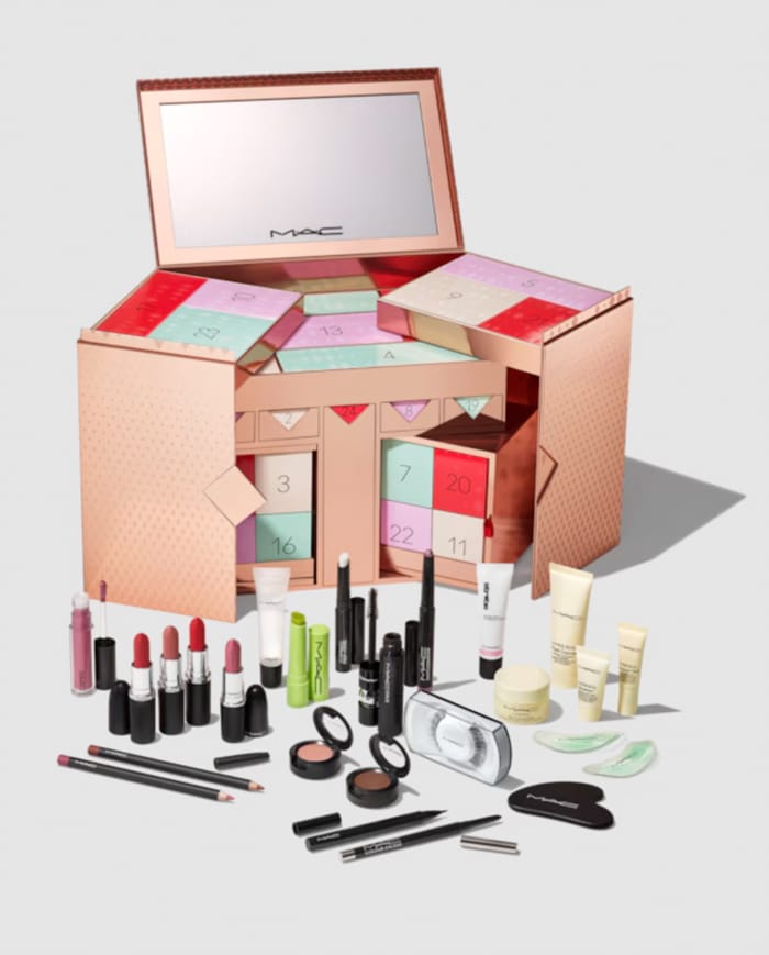 Beauty Adventskalender 2025: Hier findest du deinen Favoriten 38 MAC Adventskalender 2025