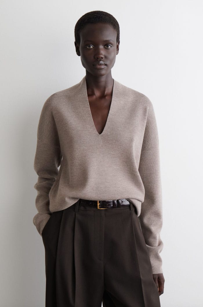 Sweater Weather: Die Hey Pretty Pulli-Parade 2 Pulli COS Vneck