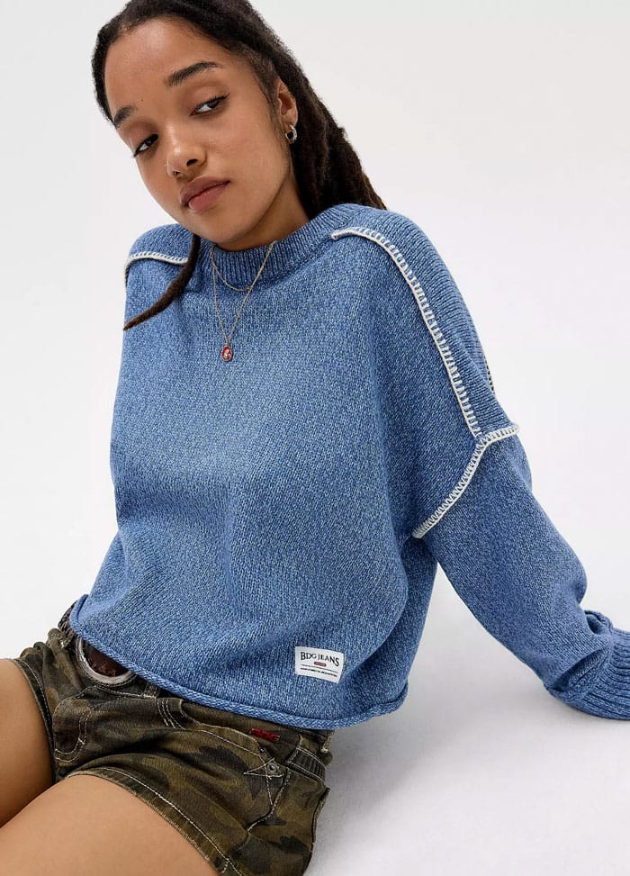 Sweater Weather: Die Hey Pretty Pulli-Parade 6 Pulli UO Blau