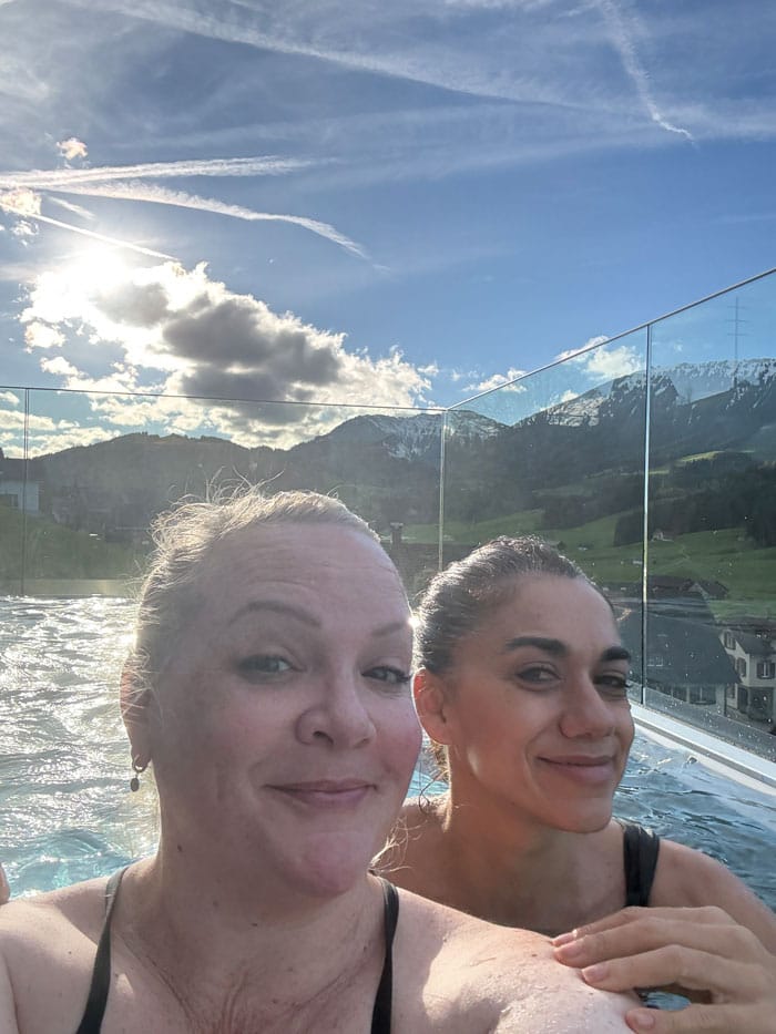 AppenzellerHuus Spa PoolSelfie