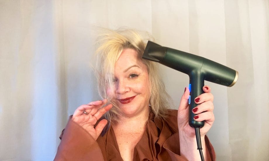 Black Friday 2025: 10 tolle Beauty Angebote auf Hey Pretty Schweiz – vom Dyson Airwrap bis zum Slip Seidenkopfkissenbezug!