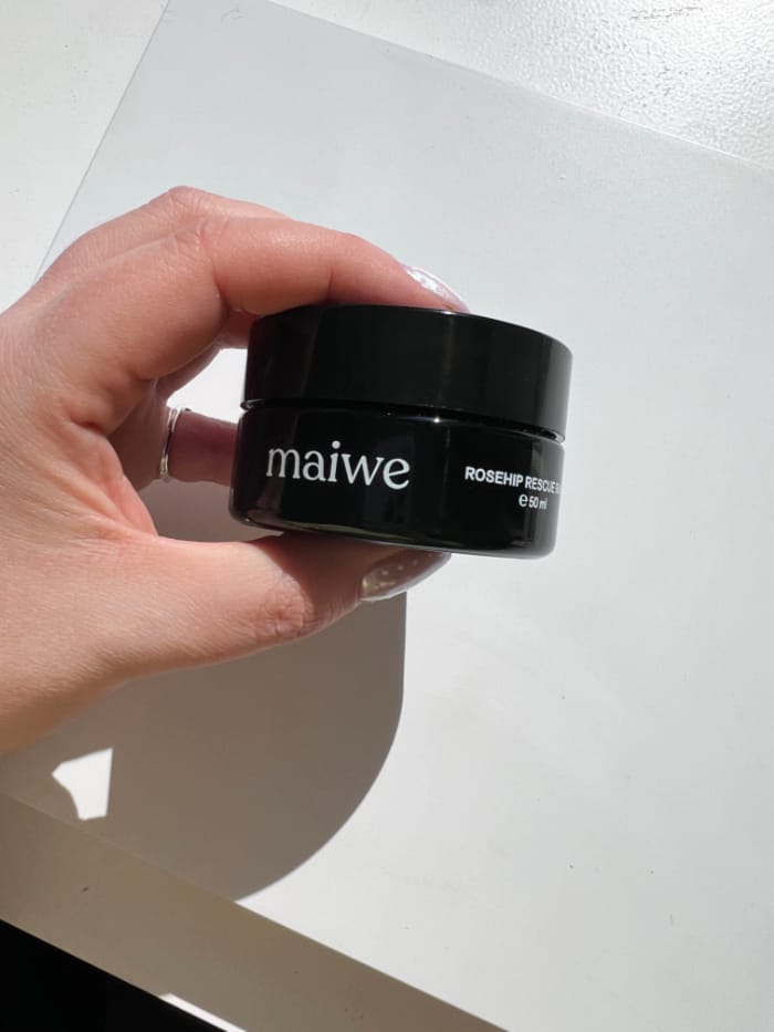 Brand Love mit Verlosung: Maiwe 11 Hey Pretty Beauty Blog Mag Brand Love Maiwe Skincare Naturkosmetik Kultkosmetik Rosehip Oil Extract Rosehip Rescue Balm