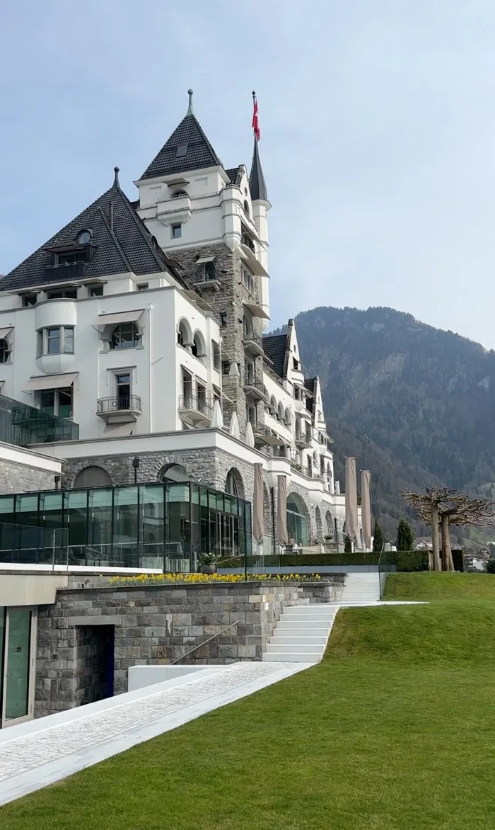 Spa Review: Park Hotel Vitznau 3 park hotel vitznau aussen turm