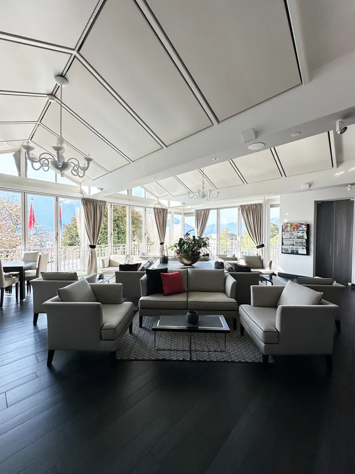 Spa Review mit ordentlich Frühlingssonne: Hotel Belvedere Locarno 9 Belvedere Hotel Bibliothek