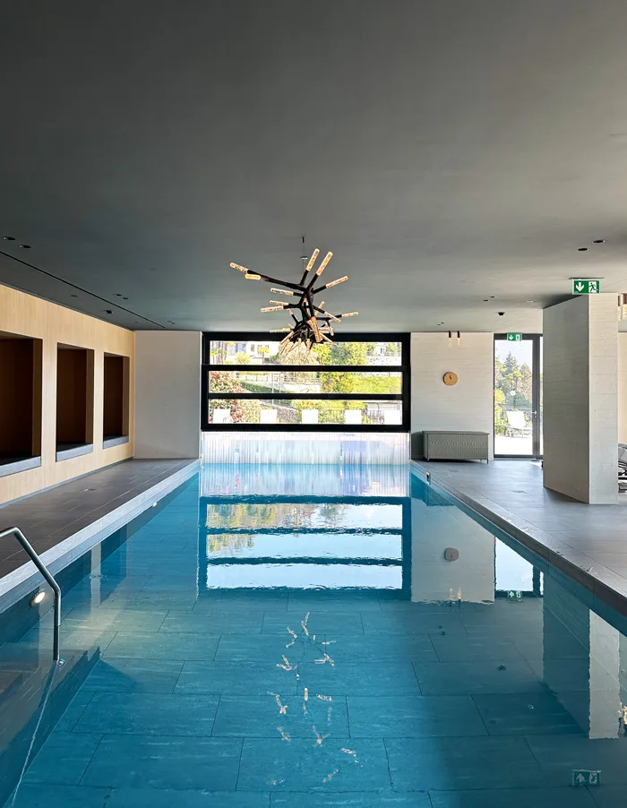 Spa Review mit ordentlich Frühlingssonne: Hotel Belvedere Locarno 25 Belvedere Spa Pool.Ganz