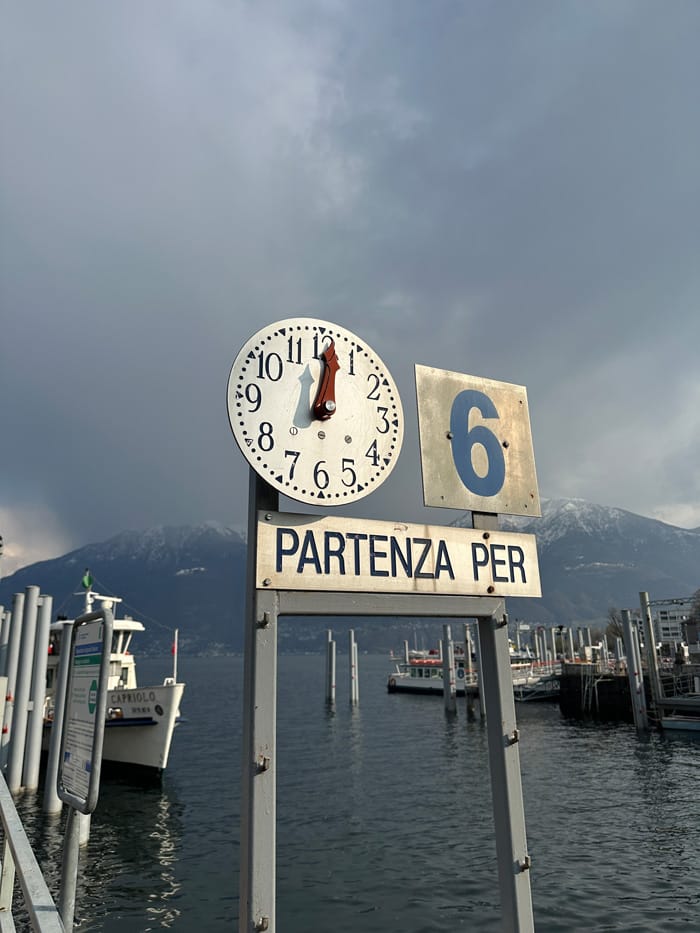Spa Review mit ordentlich Frühlingssonne: Hotel Belvedere Locarno 23 Locarno Schiffsteg