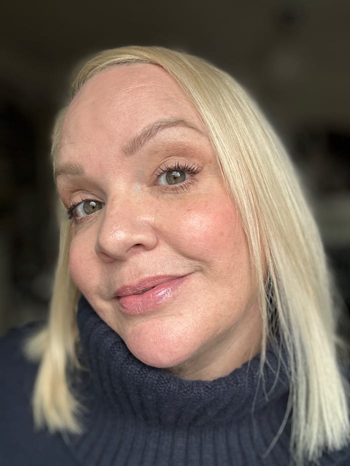 5 Gründe, warum ich immer wieder zu meiner CurrentBody Skin LED Rotlicht Therapie Gesichtsmaske greife 5 Steffi HappySkin