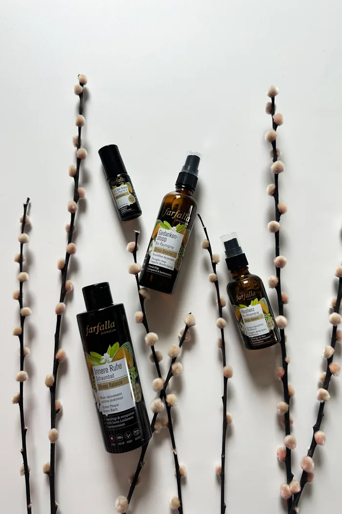 Mal kurz durchatmen mit der neuen farfalla Stress Balance Linie 14 Einmal tief durchatmen – und dann mit Hilfe der neuen farfalla Stress Balance Linie dem Alltagsstress begegnen!