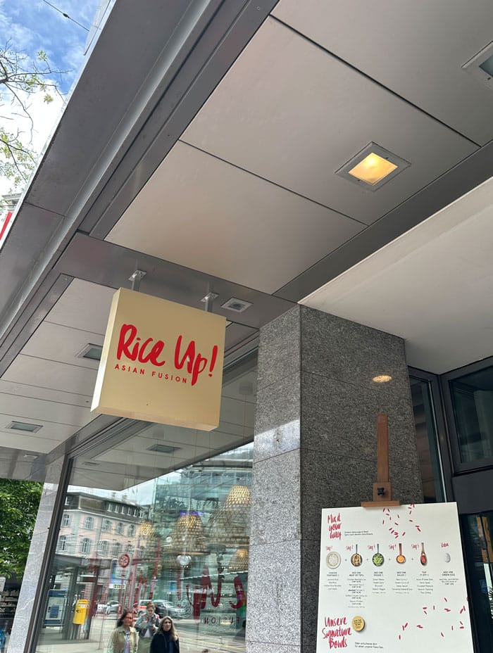 RiceUp Loewenstrasse Aussen