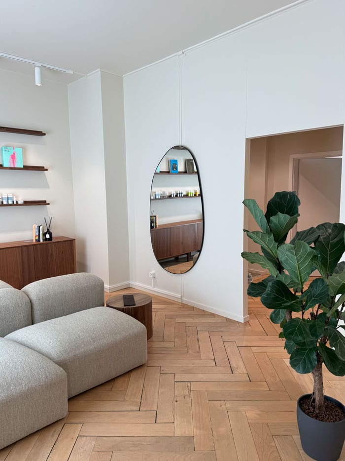 Besser als Morpheus8? Wir testen das Vivace RF Microneedling bei everskin 3 everskin vivace zurich lobby