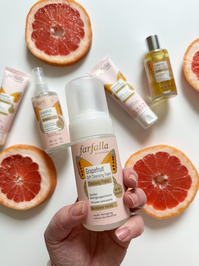farfalla cleansing prebio mood cleanser hand