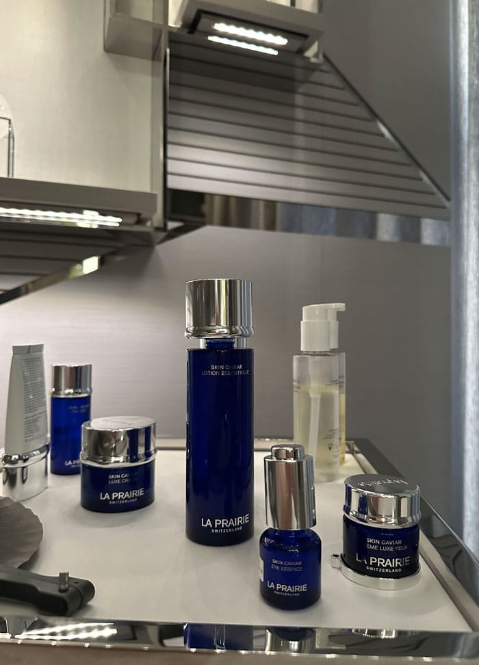 Spa Review: Maison La Prairie in Zürich 14 MaisonLaPrairie Treatment Produkte