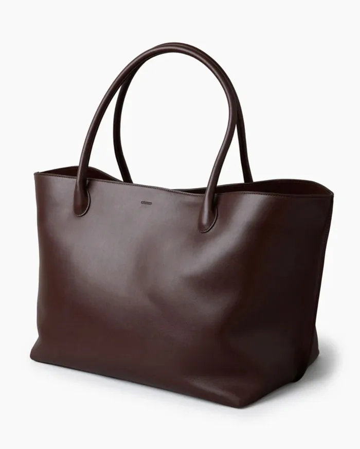 6 coole skandinavische Brands zum Entdecken: Die Hey Pretty Love List 14 lie studio grace tote