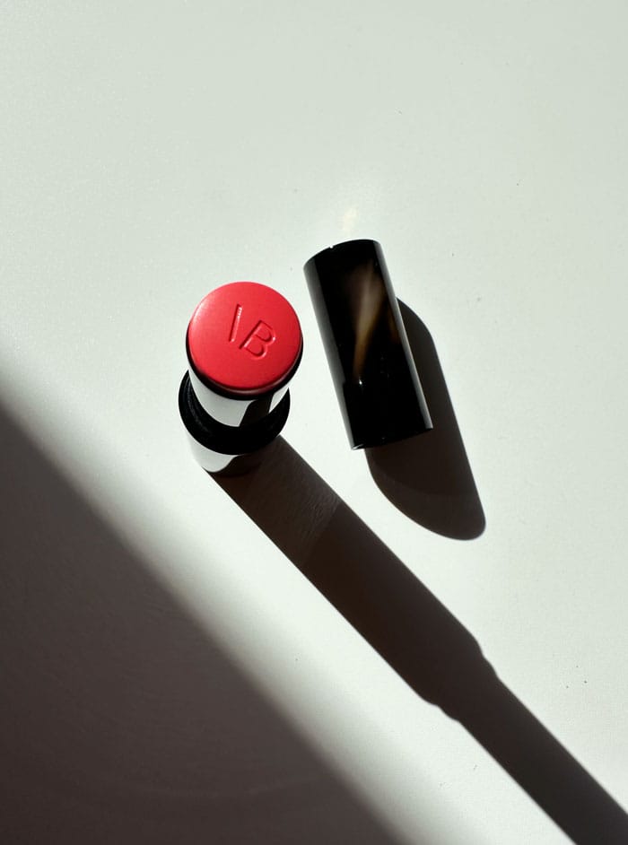 victoria beckham beauty cheeky posh blush