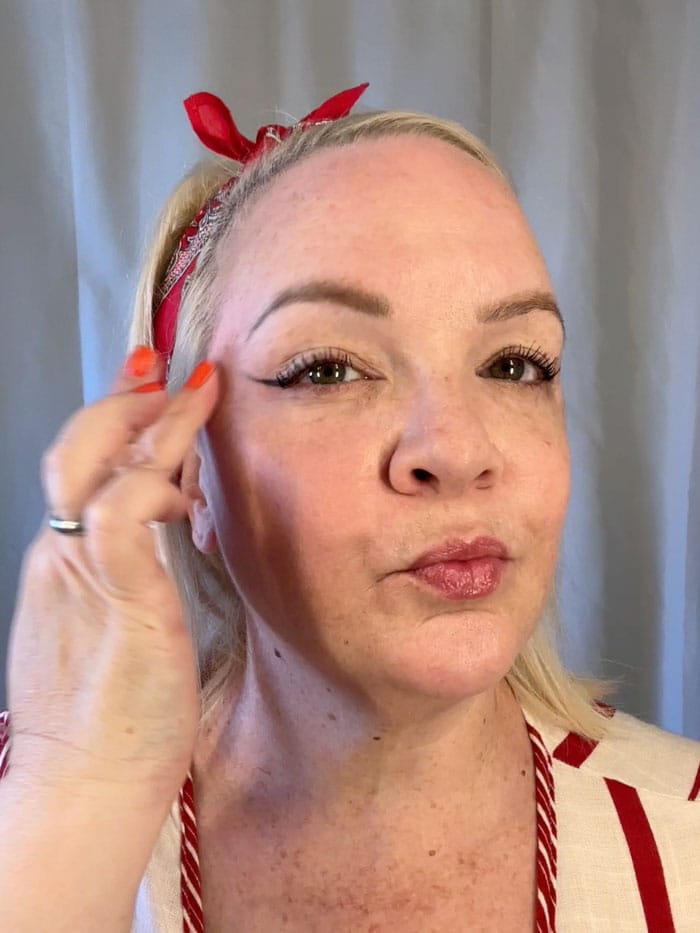Ultraschneller Sommer-Eyeliner: Das Mini-Tutorial für Lazy Girls 14 Badi Eyeliner 13