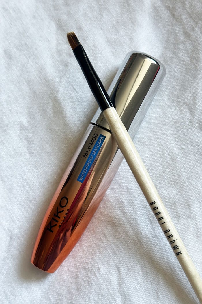 Ultraschneller Sommer-Eyeliner: Das Mini-Tutorial für Lazy Girls 1 Mascara Pinsel Closeup
